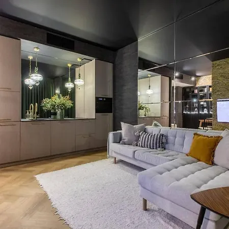 Kasprzaka 29 公寓 *